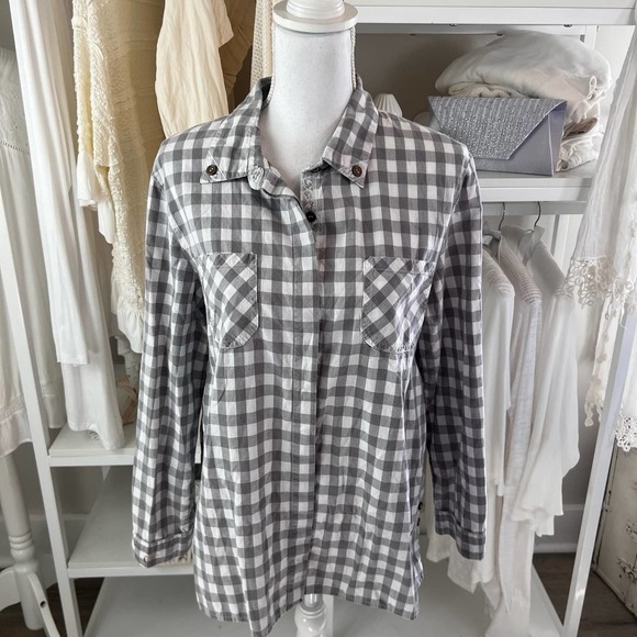 Simply Noelle Tops - Simply Noelle sz. L, XL  white & gray checkered button up casual, office #1634